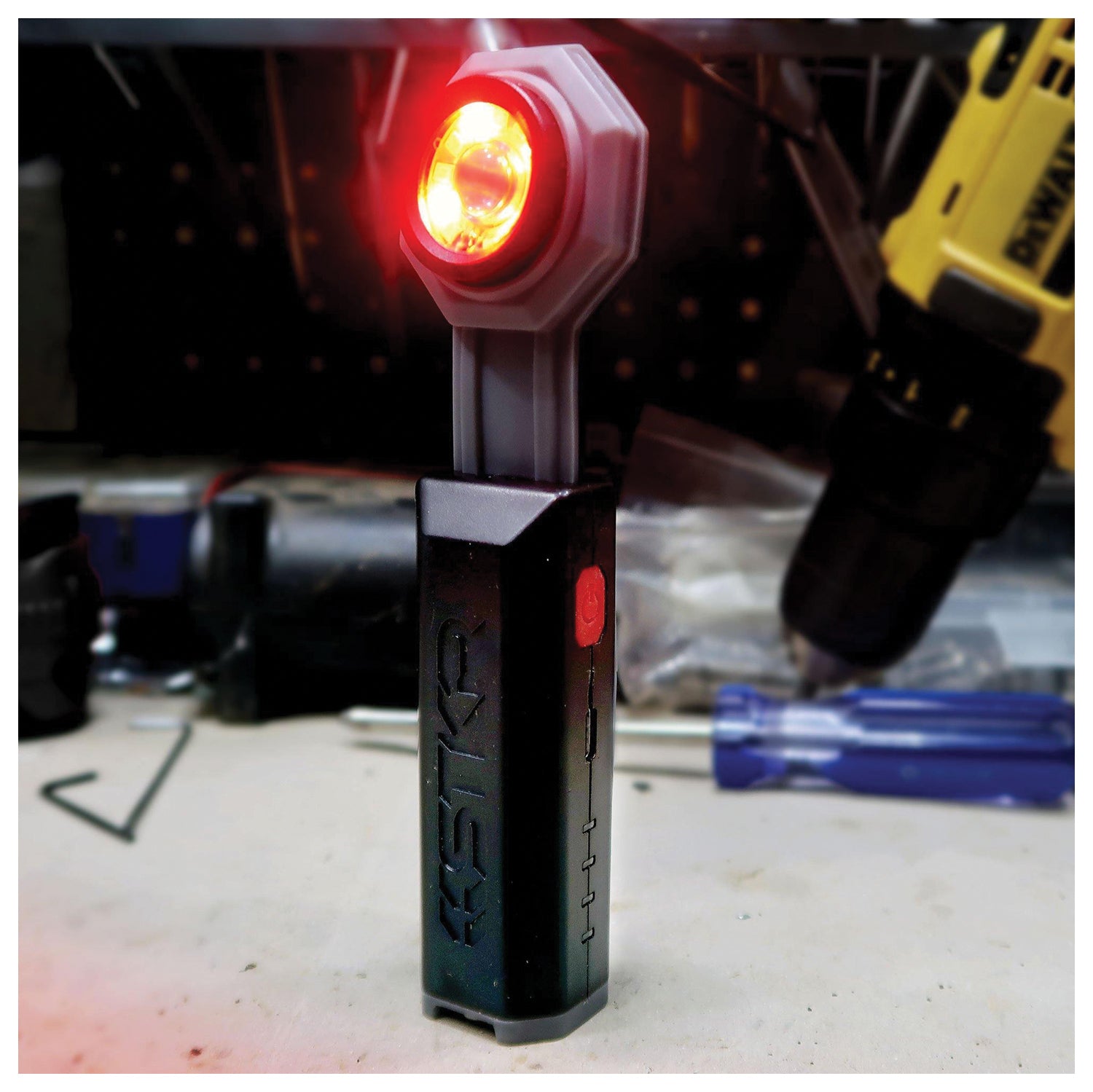 STKR FLEXIT Pocket Light 4.0 – 400 Lumens